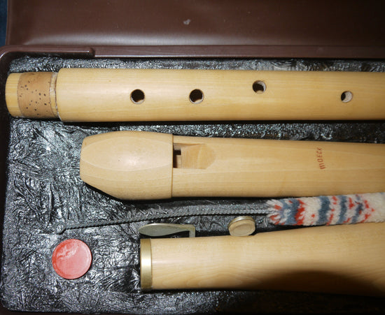 Tenor-Blockflöte C Moeck „Tuju“ – Doppelloch & Klappe – Hervorragender Zustand, OVP