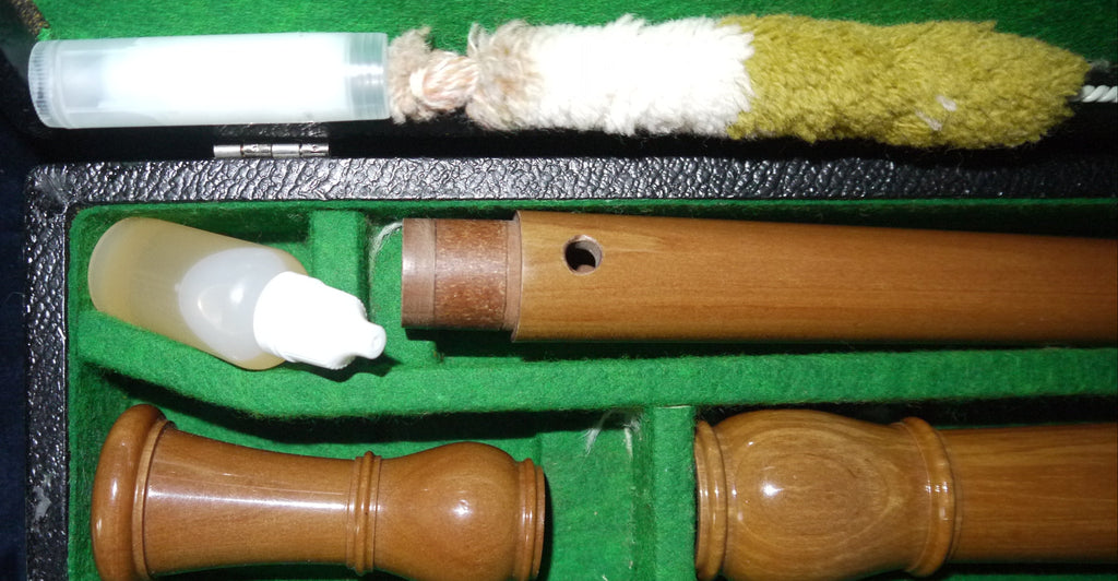 Alt-Blockflöte Fehr (Schweiz) – Birnenholz dunkel, Barockgriff, Doppelloch – Mit Koffer & Pflege